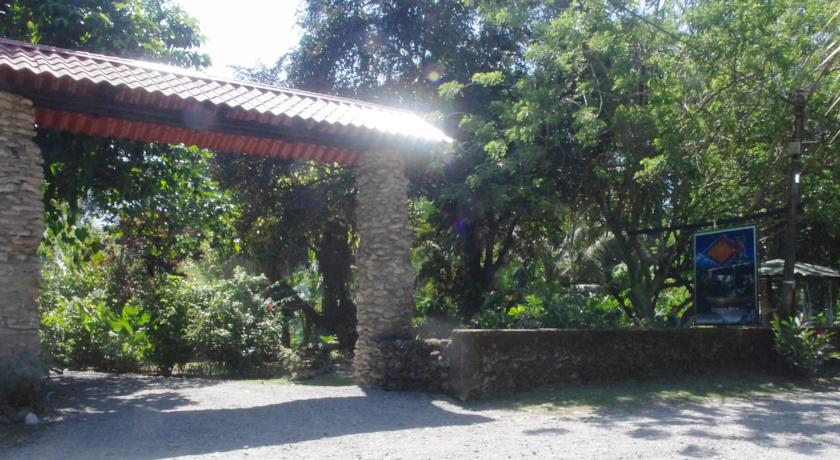 Atlantida Lodge Cahuita Exterior foto